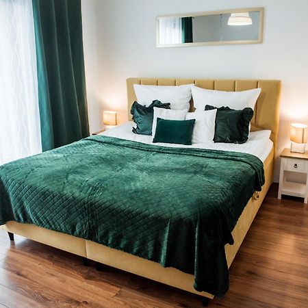 4Sky Apartament Oswiecim Bagian luar foto